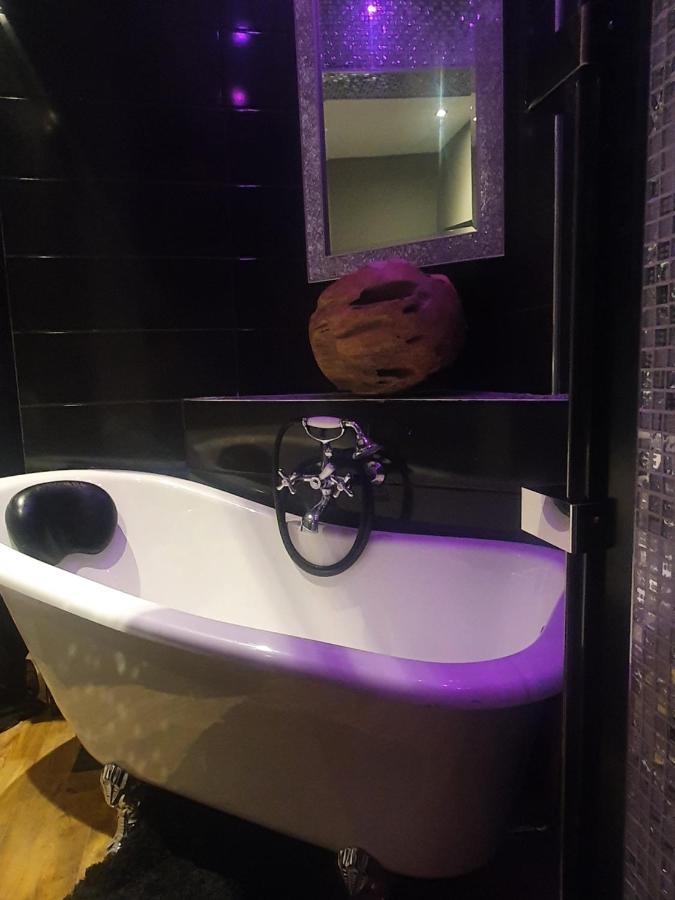 Le K: Upscale Seaside With Japanese Toilet * Marseille
